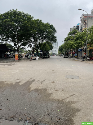 Cần bán đất mặt đường Phố Trạm, Long Biên, Hà Nội